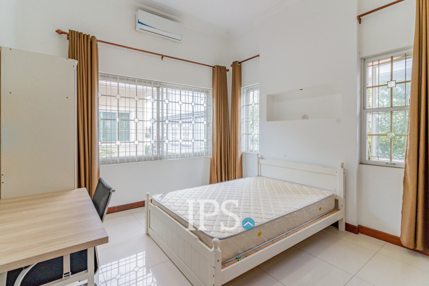 4 Bedroom Villa For Rent - Bassac Garden City, Tonle Bassac, Phnom Penh