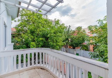 4 Bedroom Villa For Rent - Bassac Garden City, Tonle Bassac, Phnom Penh thumbnail