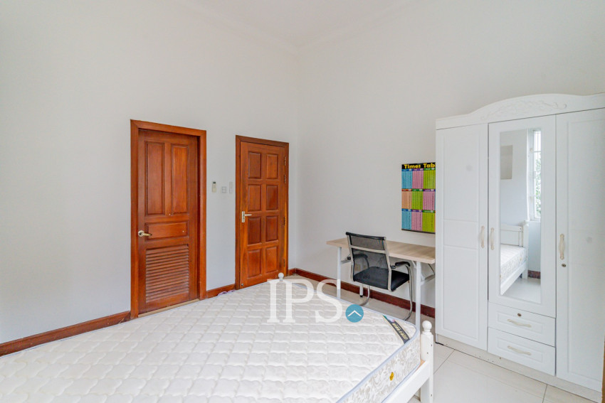 4 Bedroom Villa For Rent - Bassac Garden City, Tonle Bassac, Phnom Penh