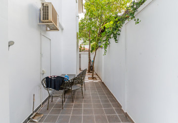 4 Bedroom Villa For Rent - Bassac Garden City, Tonle Bassac, Phnom Penh thumbnail