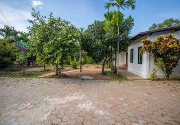 2 Bedroom Villa For Rent - Sala Kamreuk, Siem Reap thumbnail