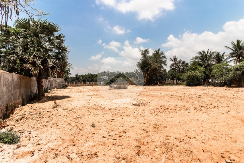 1839 Sqm Land For Sale - Svay Dangkum, Siem Reap