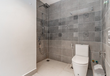 2 Bedroom Serviced Apartment For Rent - BKK1, Phnom Penh thumbnail