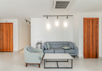 2 Bedroom Serviced Apartment For Rent - BKK1, Phnom Penh thumbnail