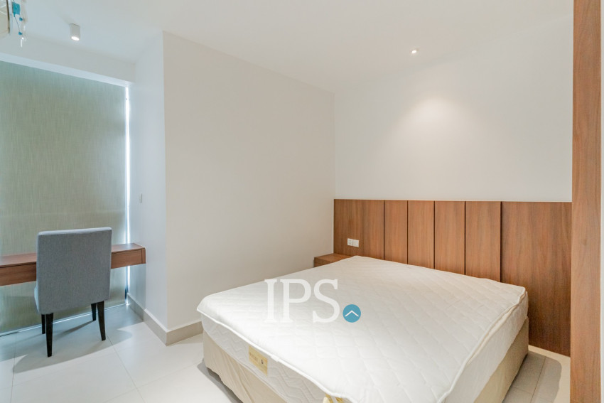 2 Bedroom Serviced Apartment For Rent - BKK1, Phnom Penh