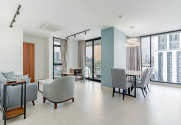 2 Bedroom Serviced Apartment For Rent - BKK1, Phnom Penh thumbnail