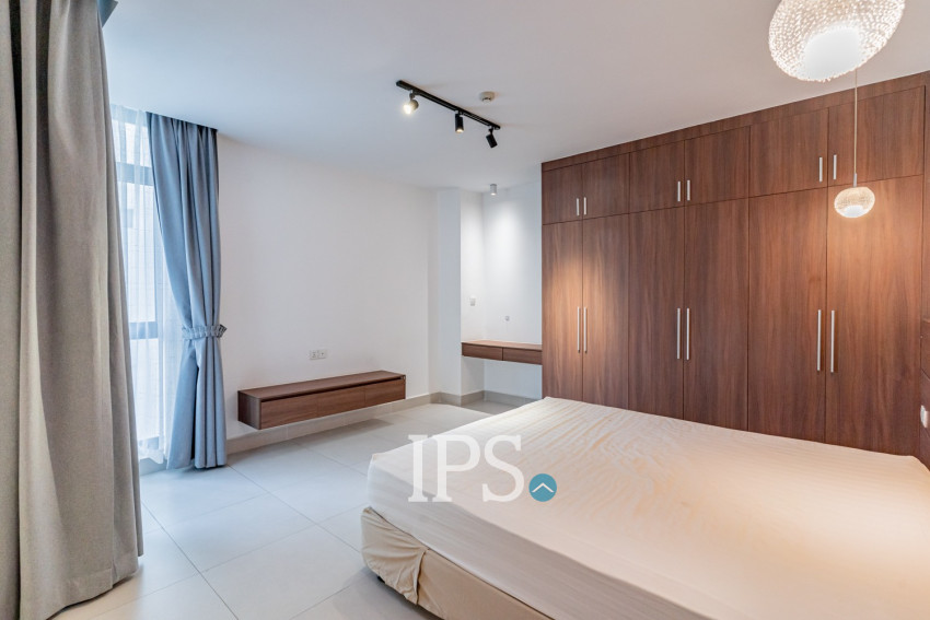 2 Bedroom Serviced Apartment For Rent - BKK1, Phnom Penh