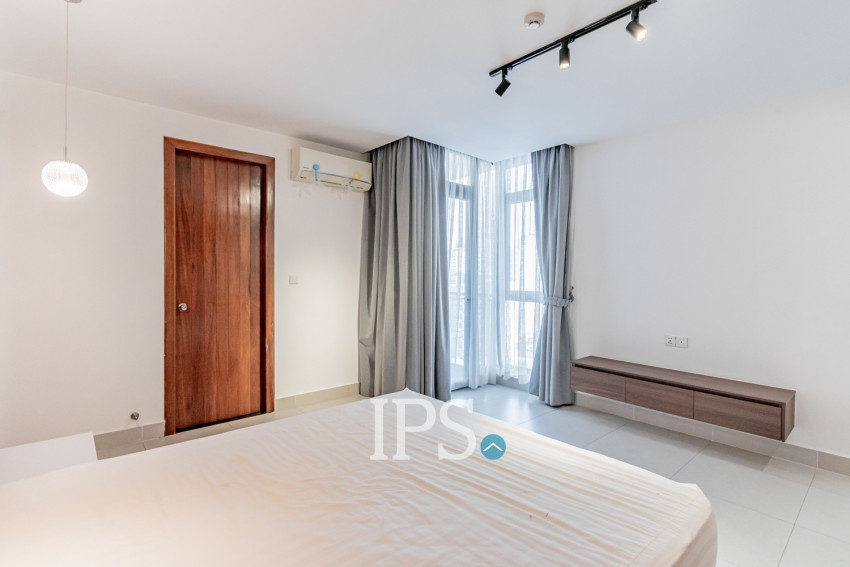 2 Bedroom Serviced Apartment For Rent - BKK1, Phnom Penh