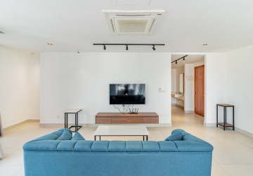 2 Bedroom Serviced Apartment For Rent - BKK1, Phnom Penh thumbnail