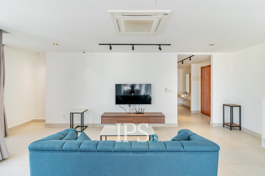 2 Bedroom Serviced Apartment For Rent - BKK1, Phnom Penh