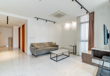 1 Bedroom Serviced Apartment For Rent - BKK1, Phnom Penh thumbnail