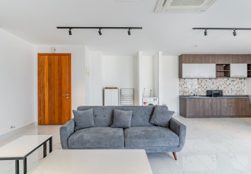 1 Bedroom Serviced Apartment For Rent - BKK1, Phnom Penh thumbnail