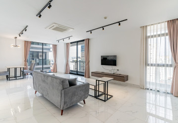 1 Bedroom Serviced Apartment For Rent - BKK1, Phnom Penh thumbnail