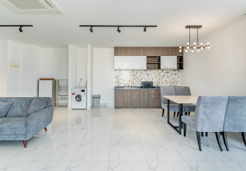 1 Bedroom Serviced Apartment For Rent - BKK1, Phnom Penh thumbnail