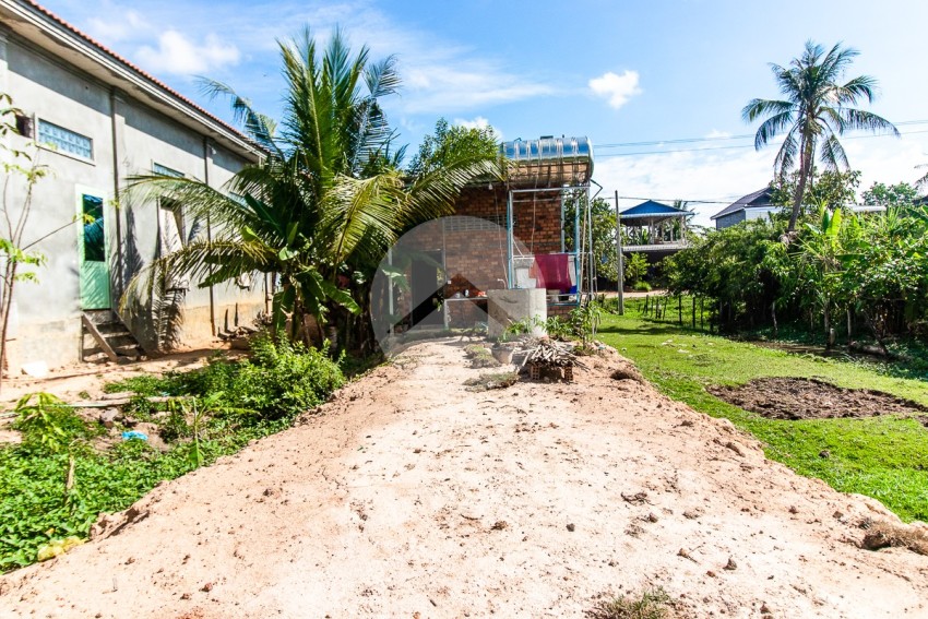 180 Sqm Land For Sale - Krabi Riel, Siem Reap