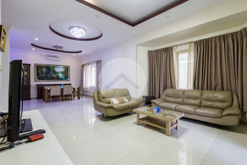 3 Bedroom Villa For Rent - Bassac Garden City, Phnom Penh