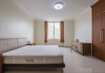 3 Bedroom Villa For Rent - Bassac Garden City, Phnom Penh thumbnail