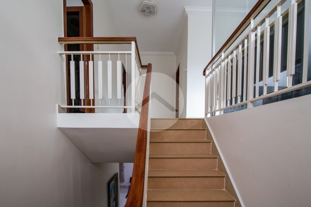 3 Bedroom Villa For Rent - Bassac Garden City, Phnom Penh - Image 25