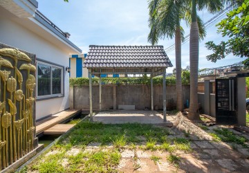 2 Bedroom Villa For Sale - Chreav, Siem Reap thumbnail