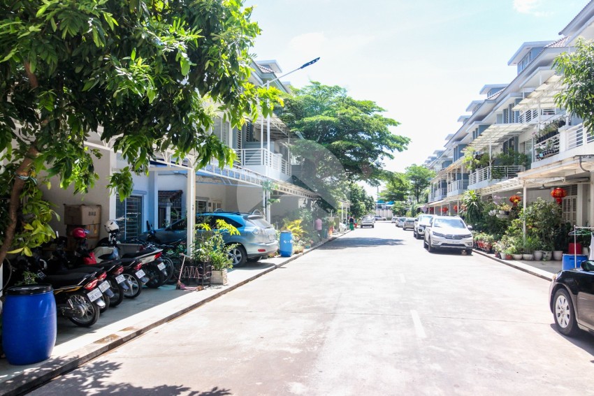 4 Bedroom Link House For Sale - Borey Peng Huoth Star Eternal, Phnom Penh