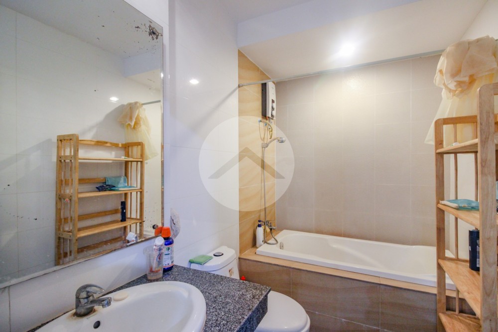 4 Bedroom Link House For Sale - Borey Peng Huoth Star Eternal, Phnom Penh - Image 14