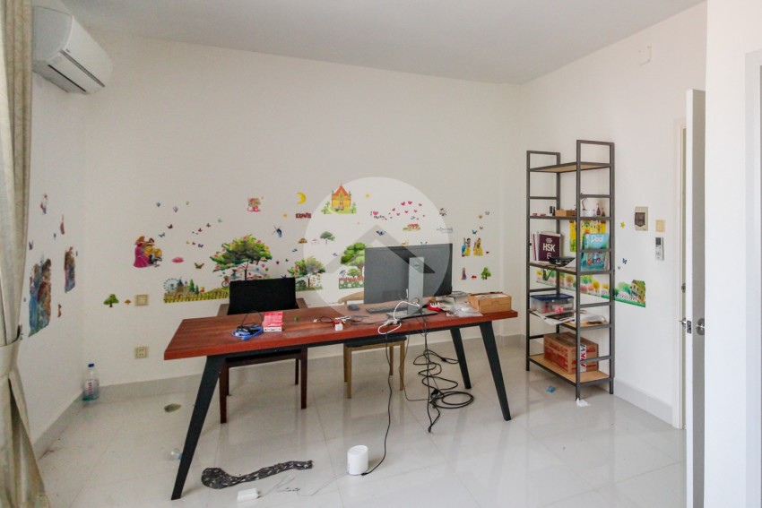 4 Bedroom Link House For Sale - Borey Peng Huoth Star Eternal, Phnom Penh