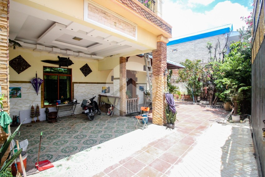 4 Bedroom Villa For Sale - Chaom Chau, Por Sen Chey, Phnom Penh