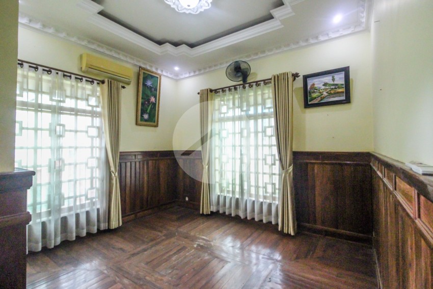 4 Bedroom Villa For Sale - Chaom Chau, Por Sen Chey, Phnom Penh