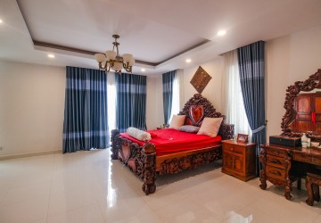 4 Bedroom Twin Villa For Sale - Borey Vimean Phnom Penh, Russey Keo, Phnom Penh thumbnail