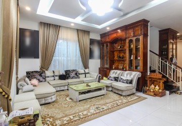 4 Bedroom Twin Villa For Sale - Borey Vimean Phnom Penh, Russey Keo, Phnom Penh thumbnail