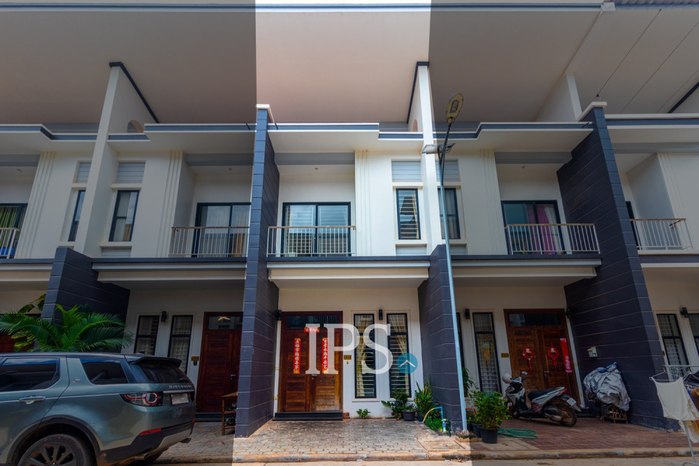 2 Bedroom Flat For Sale - Sala Kamreuk, Siem Reap