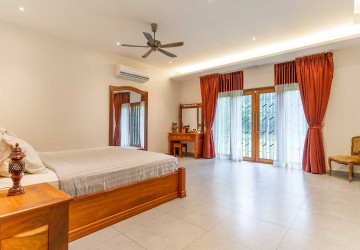 4 Bedroom Garden Villa For Rent - Sala Kamreuk, Siem Reap thumbnail