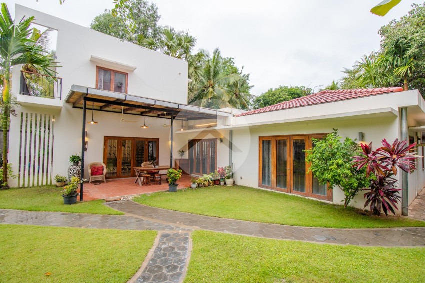 4 Bedroom Garden Villa For Rent - Sala Kamreuk, Siem Reap