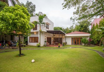 4 Bedroom Garden Villa For Rent - Sala Kamreuk, Siem Reap thumbnail