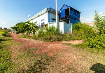 180 Sqm Land For Sale - Sala Kamreuk, Siem Reap thumbnail