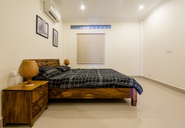 Renovated 2 Bedroom Apartment For Sale - Phsar Kandal 2, Phnom Penh thumbnail