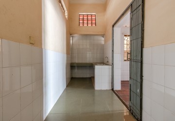 8 Bedroom Shophouse For Rent - Kouk Chak, Siem Reap thumbnail