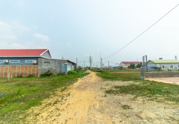 230 Sqm Residential Land For Sale - Kandaek, Prasat Bakong, Siem Reap thumbnail