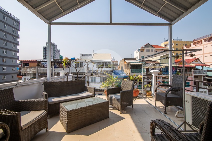 2 Bedroom Renovated Apartment For Sale - Phsar Chas, Phnom Penh