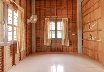 5 Bedroom Wooden House For Sale - Sala Kamreuk, Siem Reap thumbnail