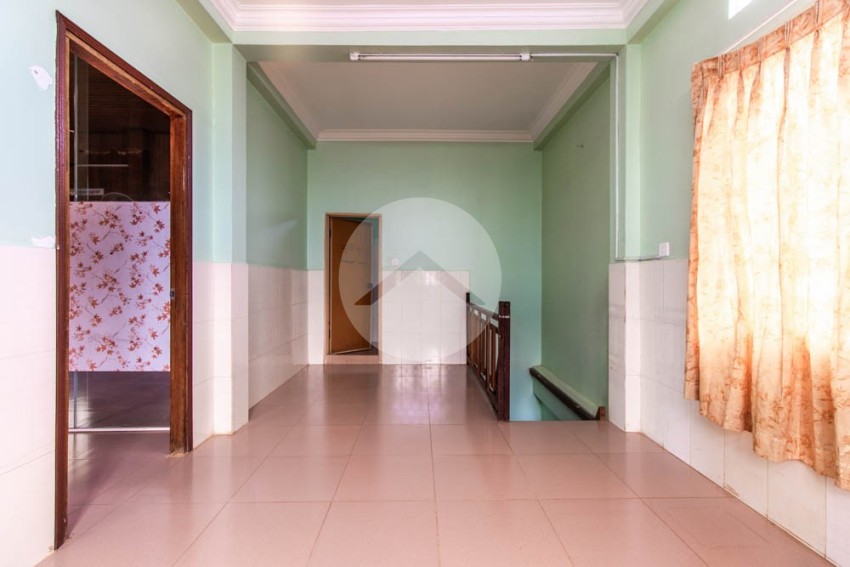 5 Bedroom Wooden House For Sale - Sala Kamreuk, Siem Reap