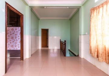 5 Bedroom Wooden House For Sale - Sala Kamreuk, Siem Reap thumbnail