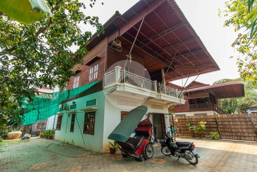 5 Bedroom Wooden House For Rent - Sala Kamreuk, Siem Reap