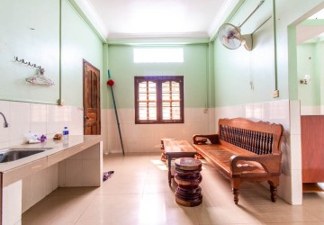 5 Bedroom Wooden House For Rent - Sala Kamreuk, Siem Reap thumbnail