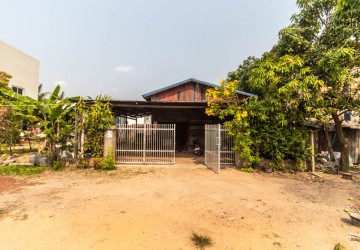 178 Sqm Residential Land For Sale - Svay Dangkum, Siem Reap thumbnail