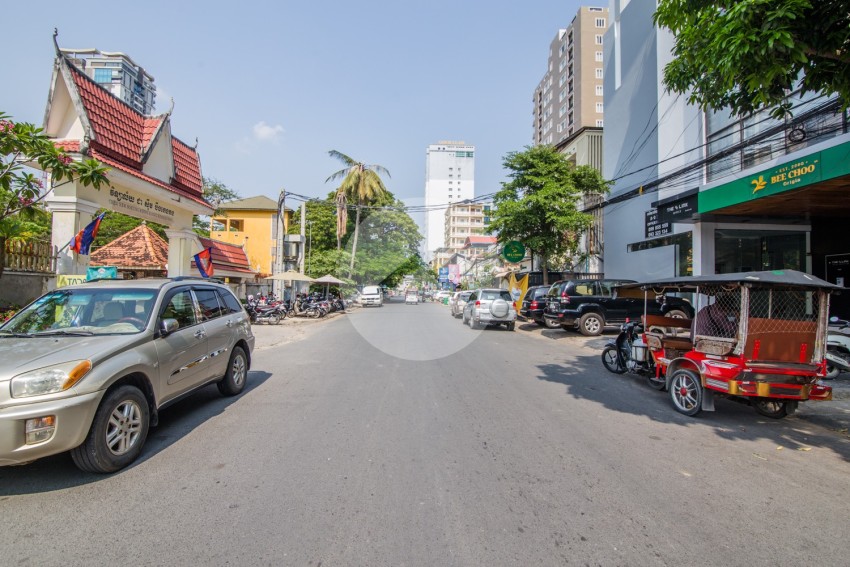 150 Sqm Office Space For Rent - BKK1, Phnom Penh