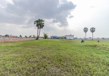 2348 Sqm Land For Sale - Kandaek, Prasat Bakong, Siem Reap thumbnail