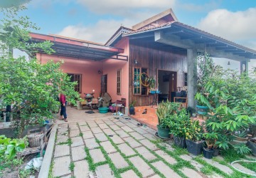 3 Bedroom Villa For Sale - Chreav, Siem Reap thumbnail