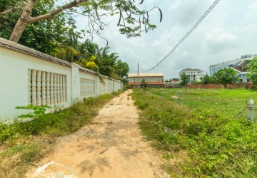 1690 Sqm Land For Sale - Sala Kamreuk, Siem Reap thumbnail