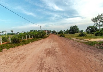 452 Sqm Land For Sale - Nokor Thum, Siem Reap thumbnail